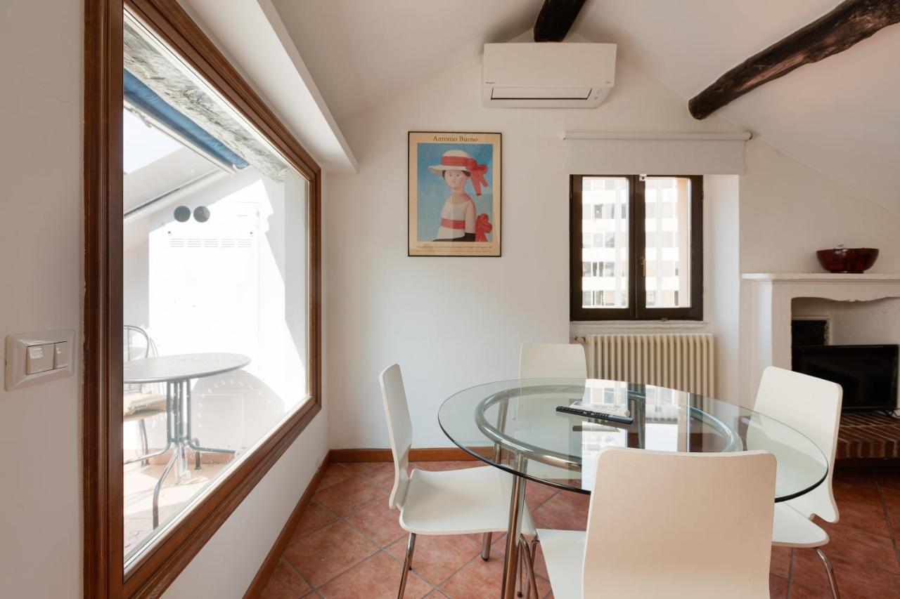 Corso Como Balcony Apartment Milano Eksteriør bilde